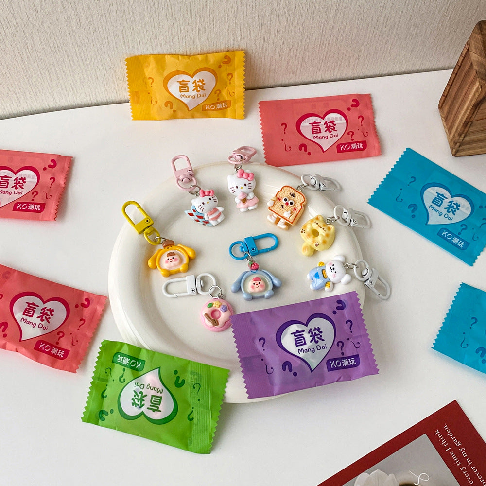 “Top-Rated Mystery Gift Blind Bag Keychain – 10 Styles Surprise!”