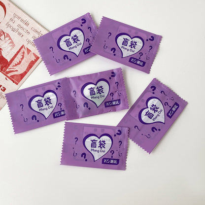 “Top-Rated Mystery Gift Blind Bag Keychain – 10 Styles Surprise!”