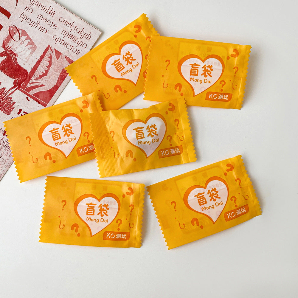 “Top-Rated Mystery Gift Blind Bag Keychain – 10 Styles Surprise!”